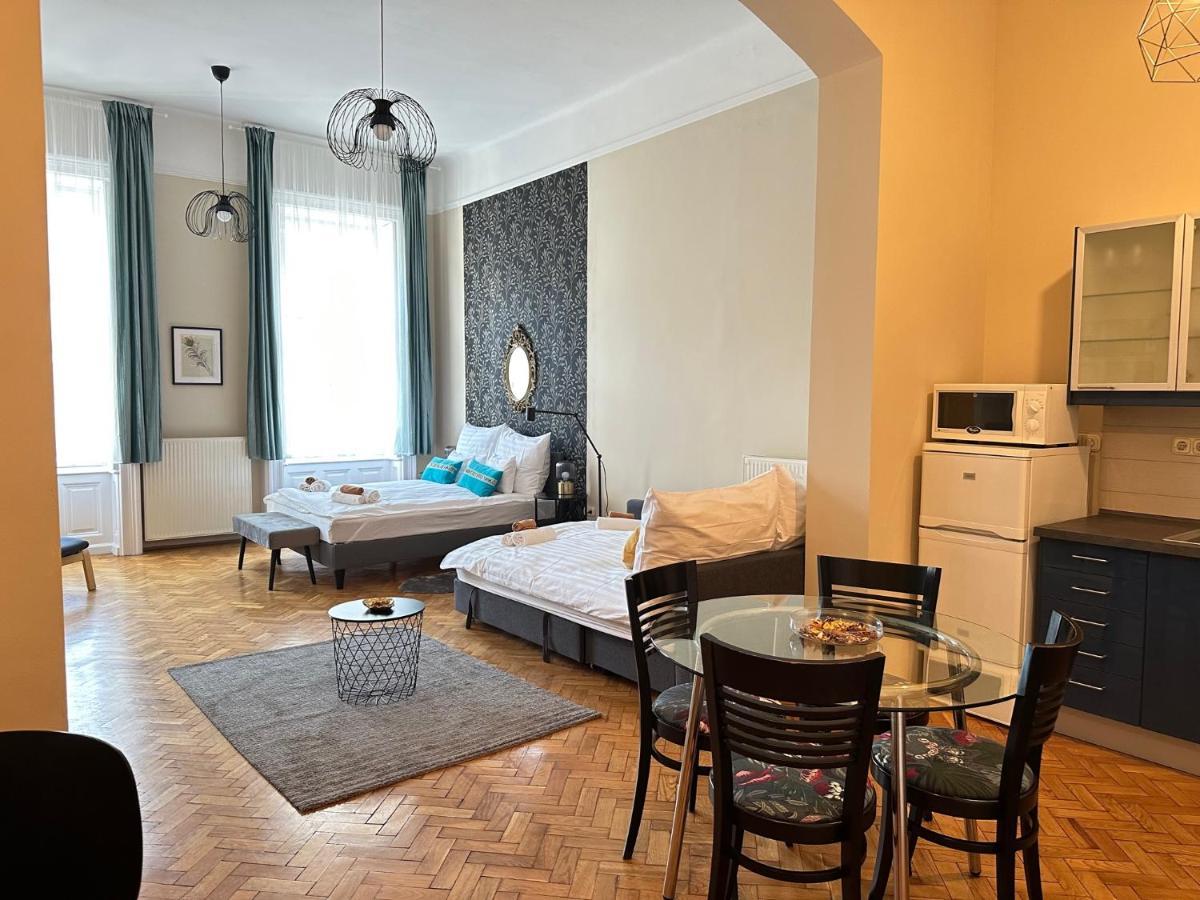 Orangehomes Peaceful Apartment Next To Central Market Hall Budapest Exteriör bild