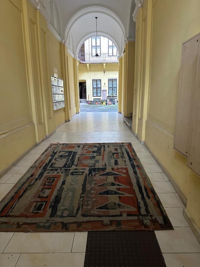 Orangehomes Peaceful Apartment Next To Central Market Hall Budapest Exteriör bild